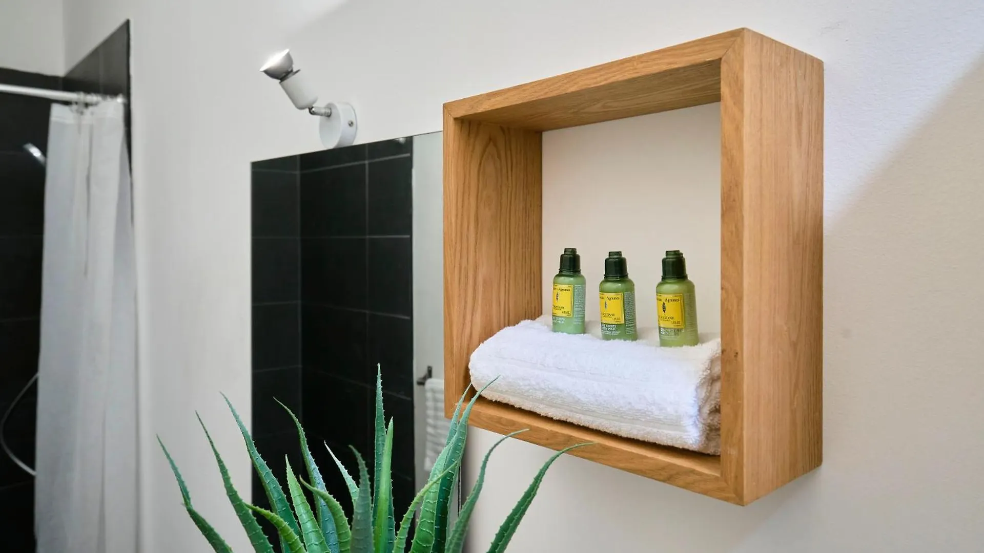 La Loge Sebasto - Premium Central Location Apartment Lille